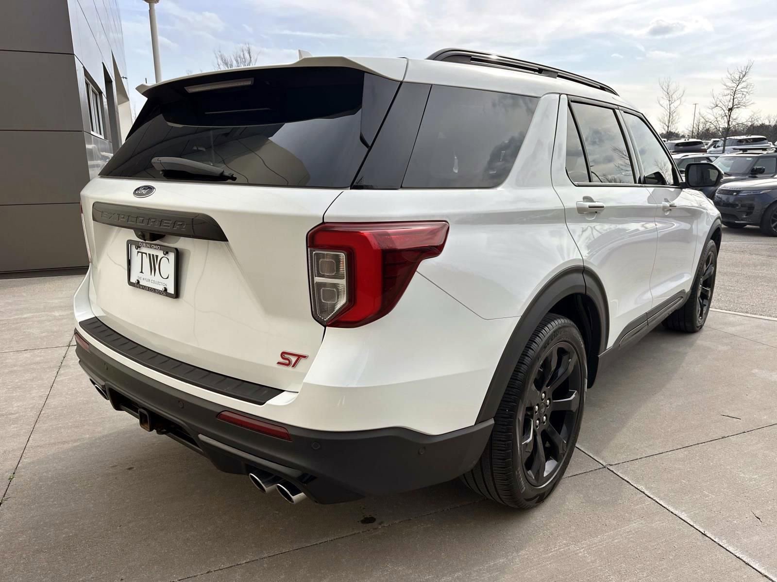 Used 2020 Ford Explorer ST w/ ST High-Performance Pack image 5