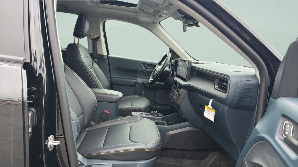 New 2026 Ford Maverick Lobo AWD/4WD image 17