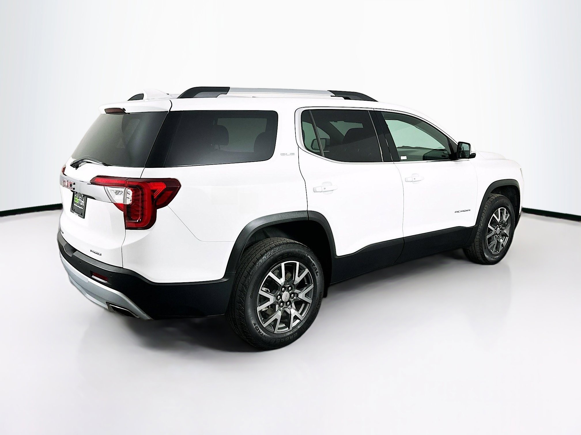 Used 2023 GMC Acadia SLE w/ Driver Convenience Package image 9