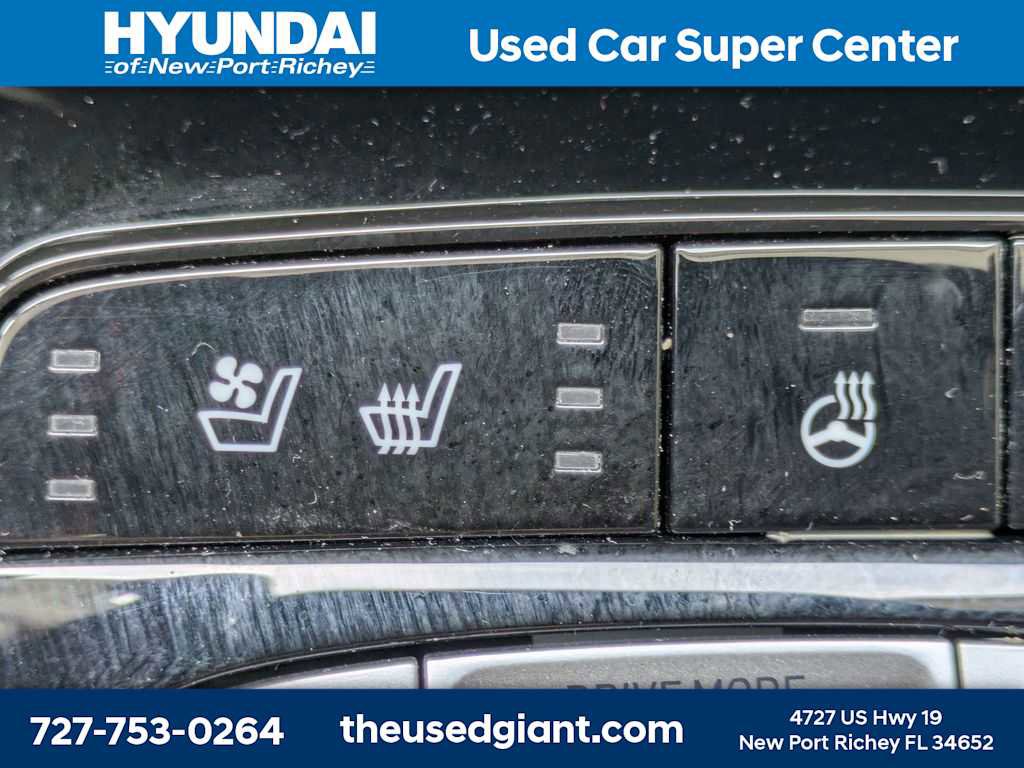 Certified 2024 Hyundai Tucson Limited FWD image 30
