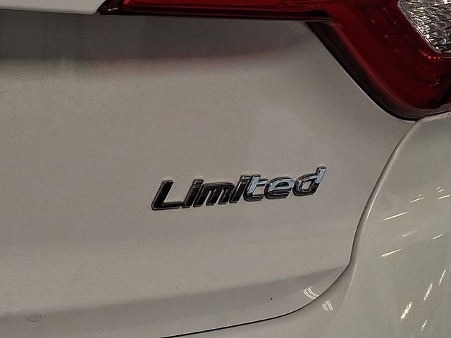 Used 2017 Hyundai Sonata Limited w/ Tech Package 03 FWD image 33