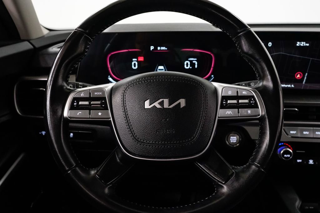 Certified 2023 Kia Telluride LX image 12