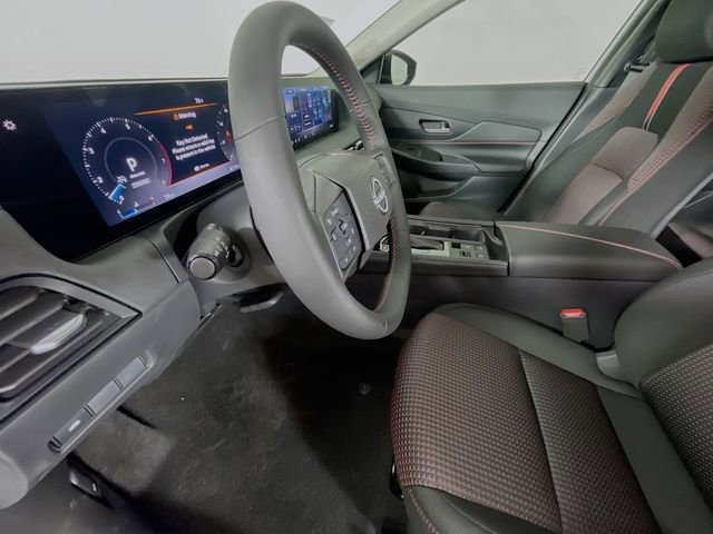 New 2026 Nissan Sentra SR FWD image 13