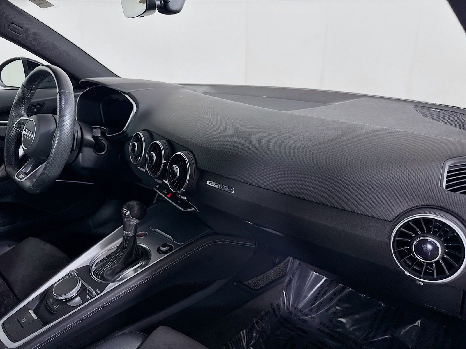 Used 2018 Audi TT 2.0T w/ Technology Package image 25