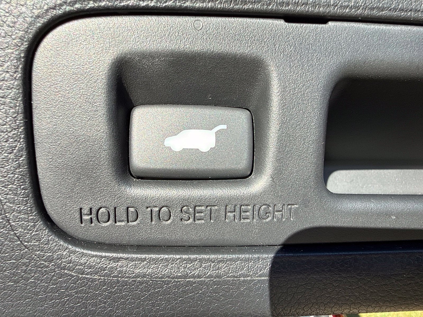 Certified 2025 Honda CR-V Sport Touring image 14