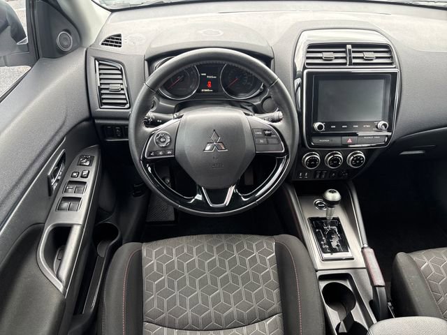 Used 2024 Mitsubishi Outlander Sport AWD image 13