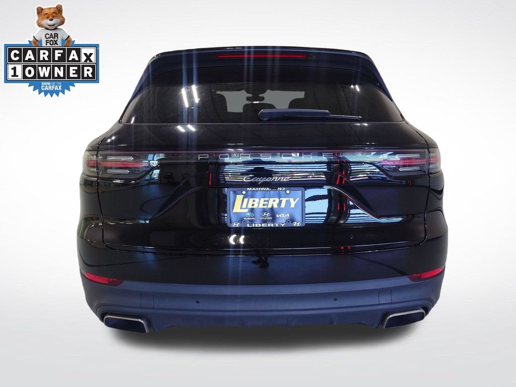 Used 2021 Porsche Cayenne AWD/4WD image 5