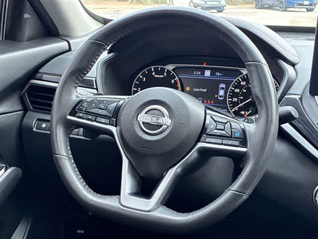 Used 2023 Nissan Altima 2.0 SR FWD image 25