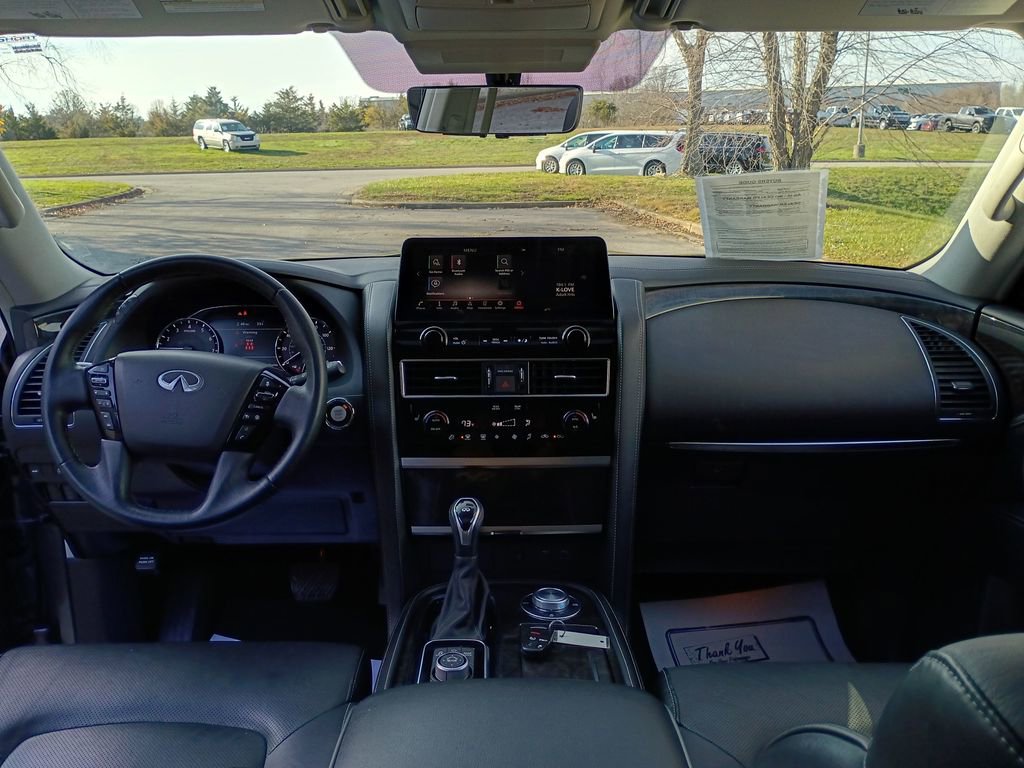 Used 2024 INFINITI QX80 Luxe image 18