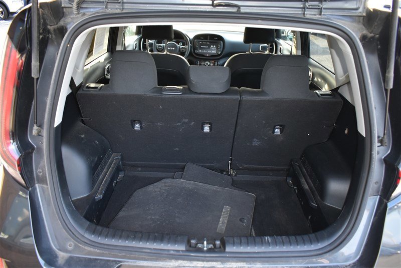 Used 2023 Kia Soul LX w/ LX Technology Package image 20
