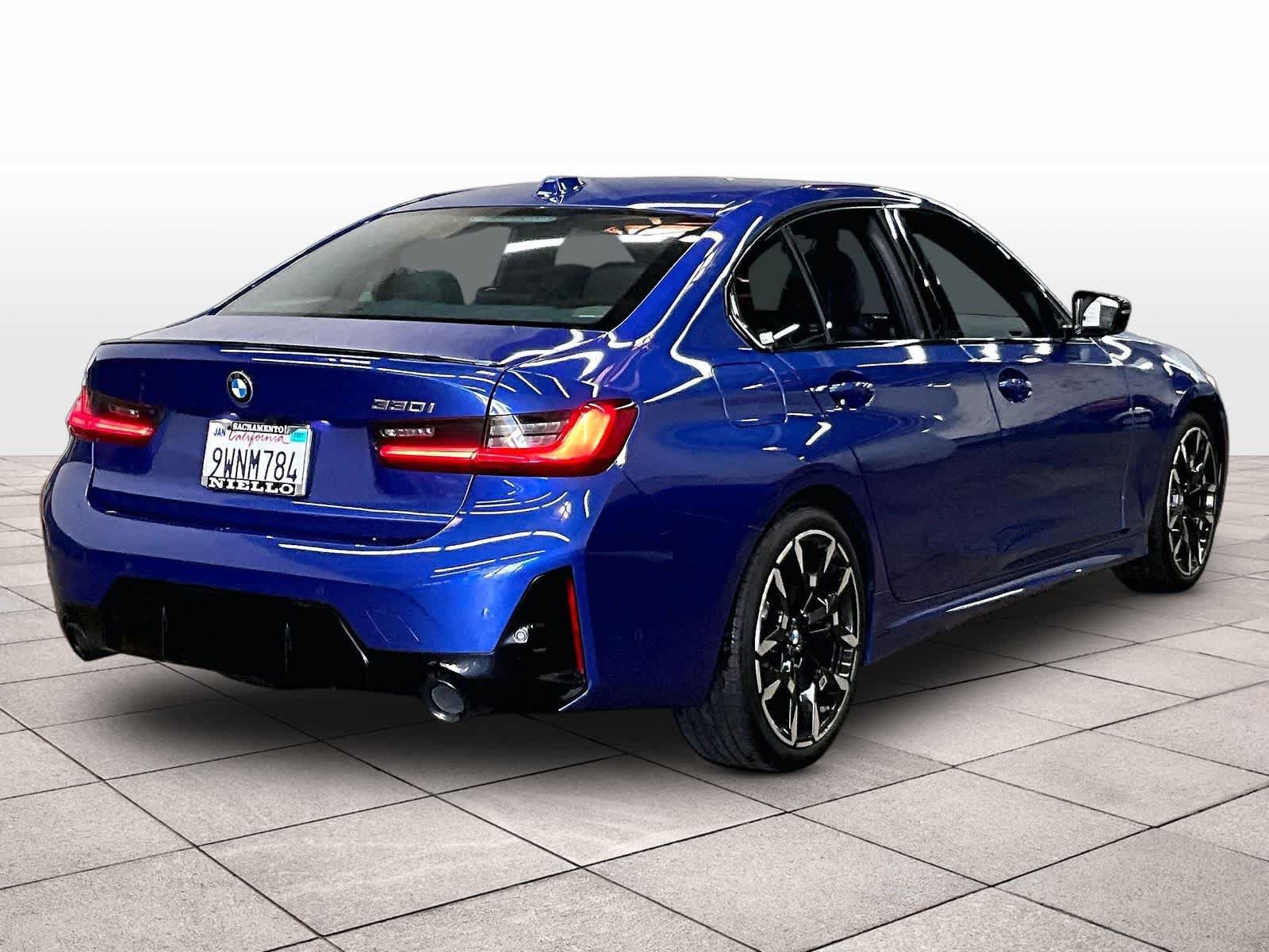 Used 2026 BMW 330i Sedan w/ M Sport Package RWD image 16