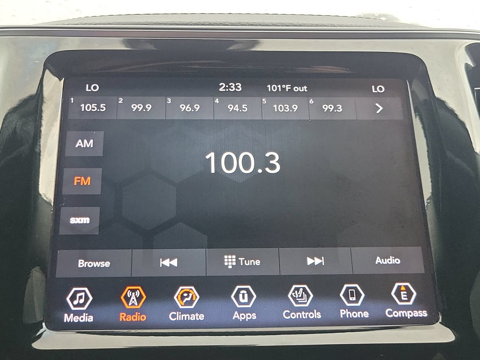 Used 2020 Jeep Cherokee Limited FWD image 18