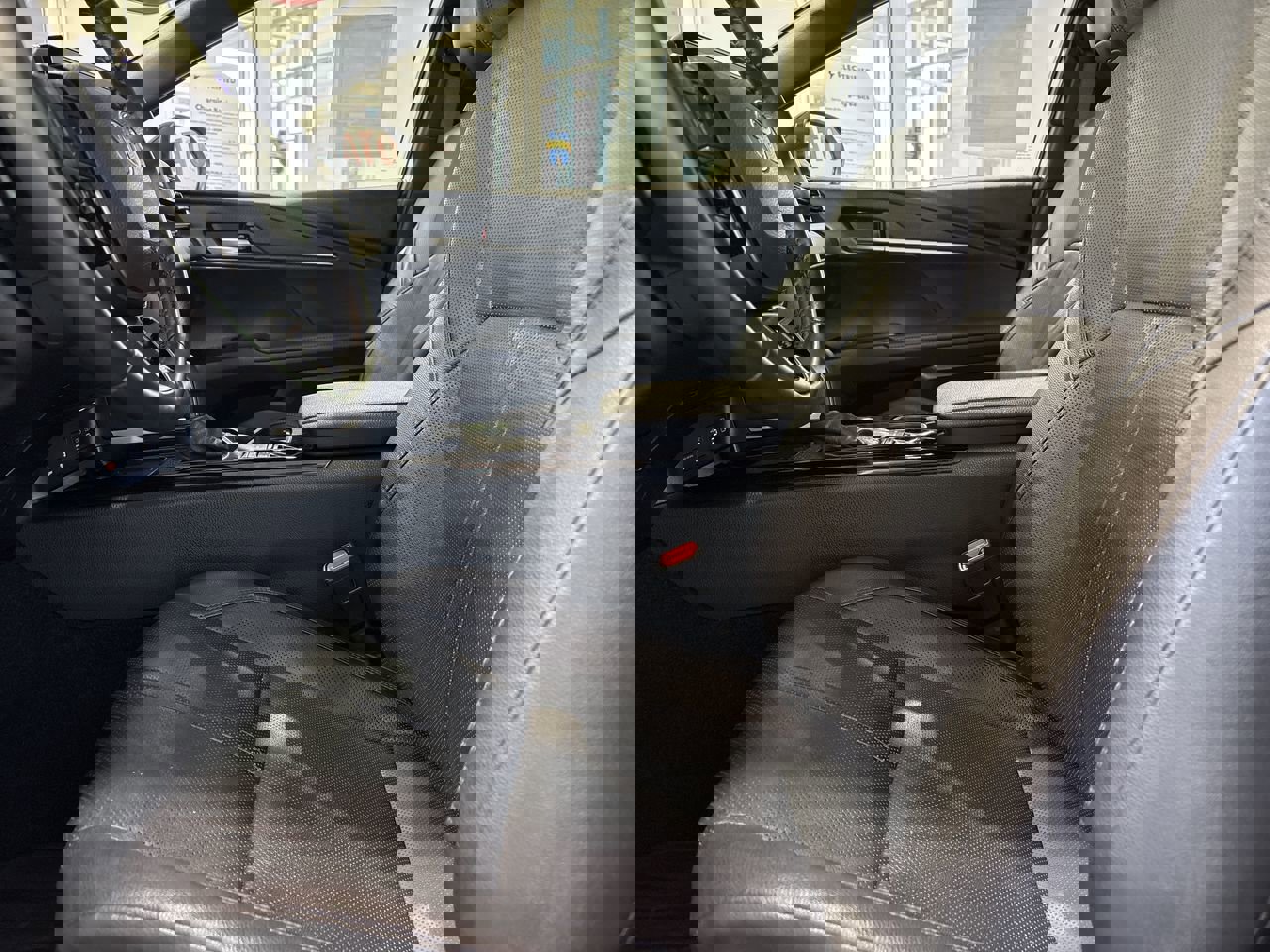 Used 2025 Toyota Camry XSE image 11