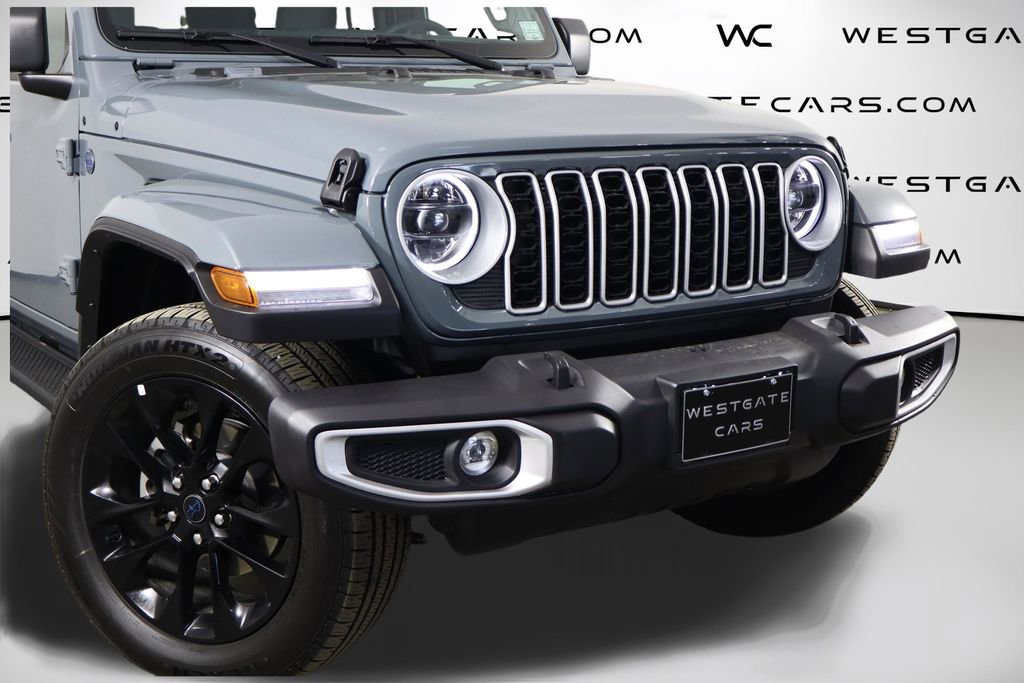 Used 2025 Jeep Wrangler Unlimited Sahara image 46
