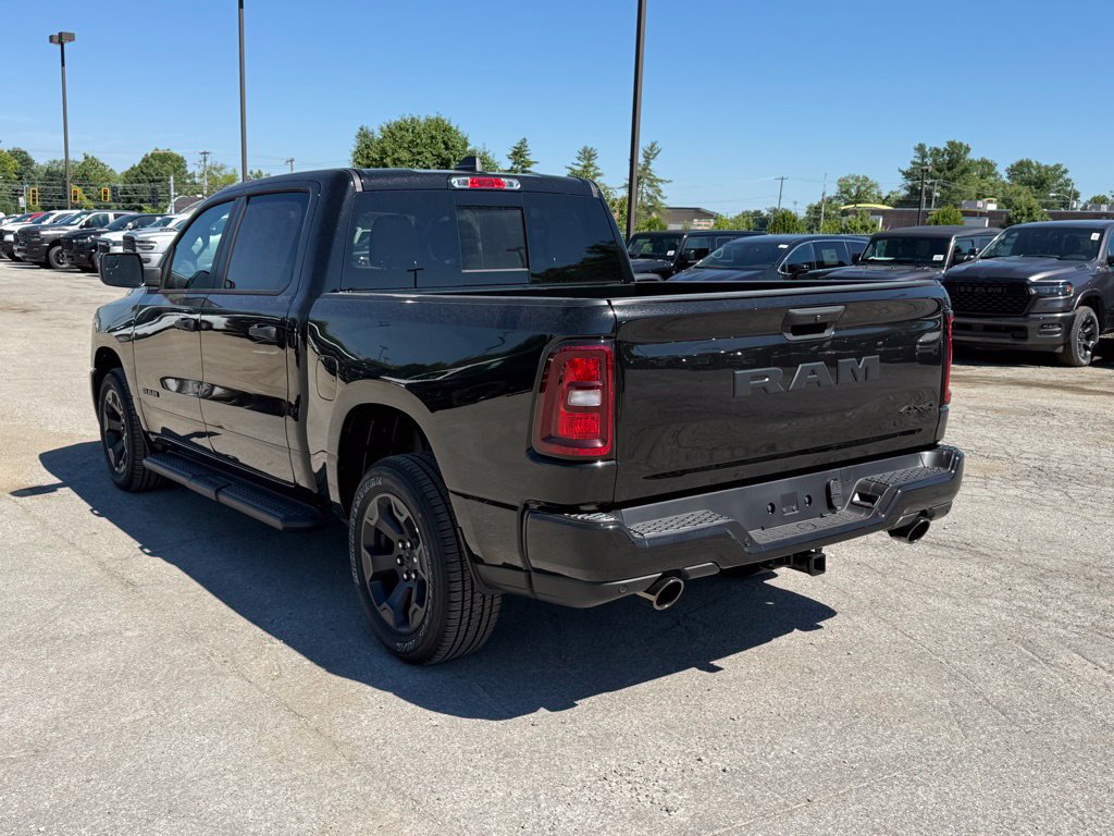 New 2026 RAM 1500 Express AWD/4WD image 9