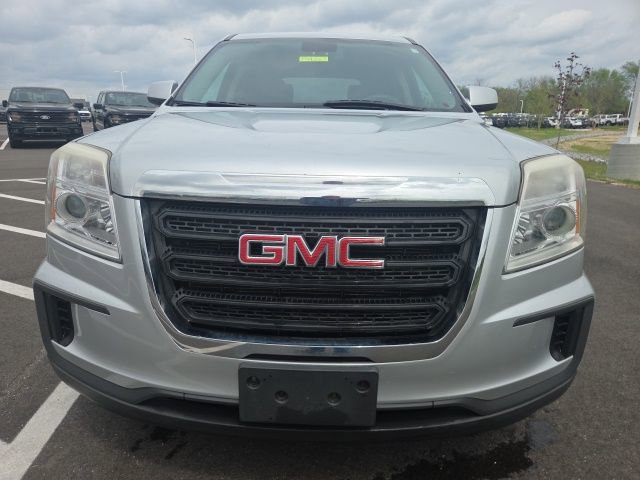 Used 2017 GMC Terrain SLE FWD image 3