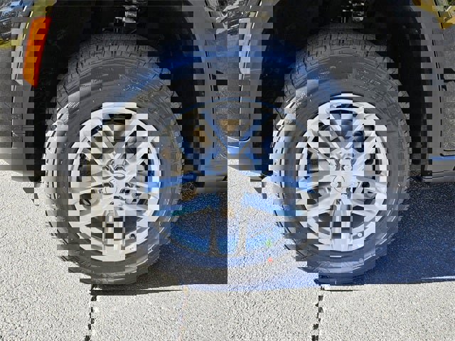 New 2025 Jeep Grand Cherokee Laredo X w/ Trailer Tow Package image 9