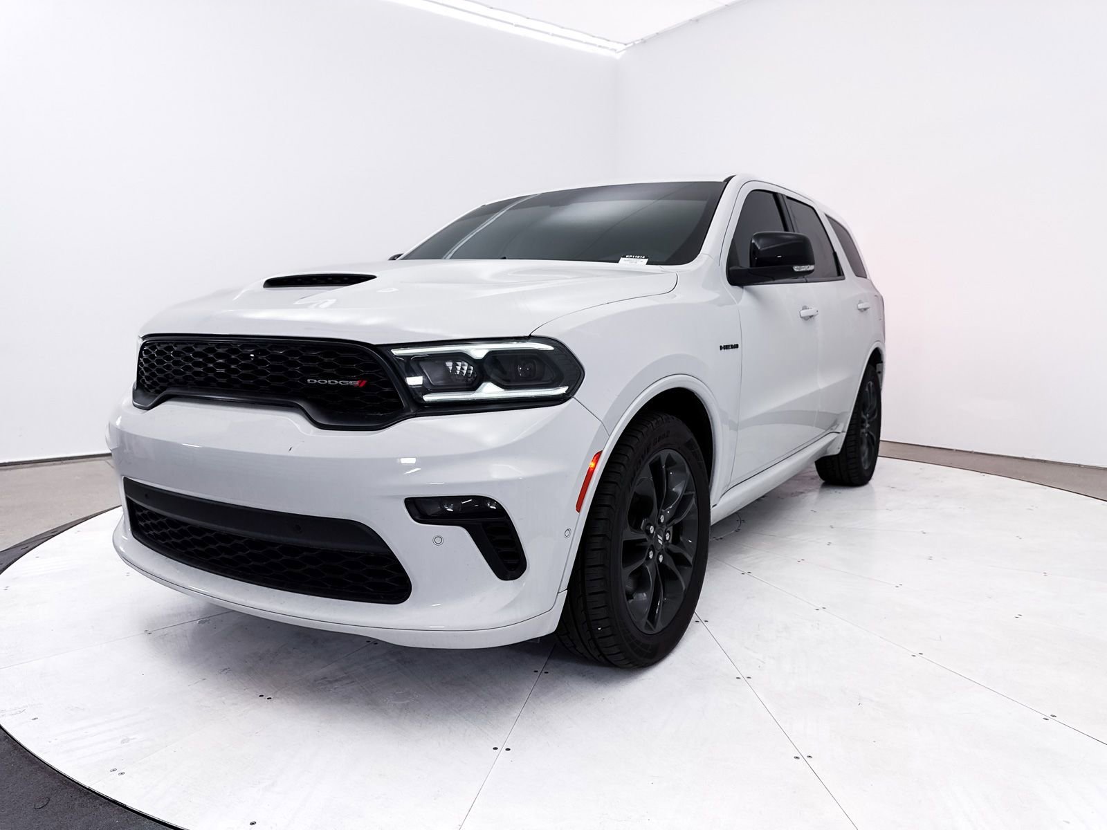 Used 2022 Dodge Durango R/T w/ Blacktop Package AWD/4WD image 17