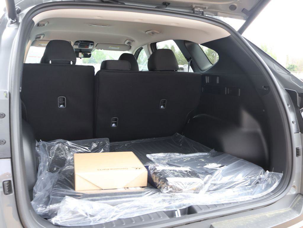 New 2026 Hyundai Tucson SEL image 18