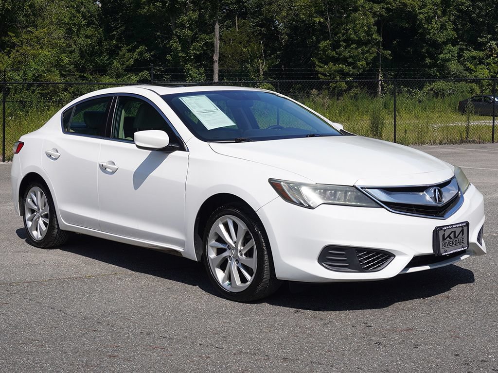 Used 2016 Acura ILX FWD image 2