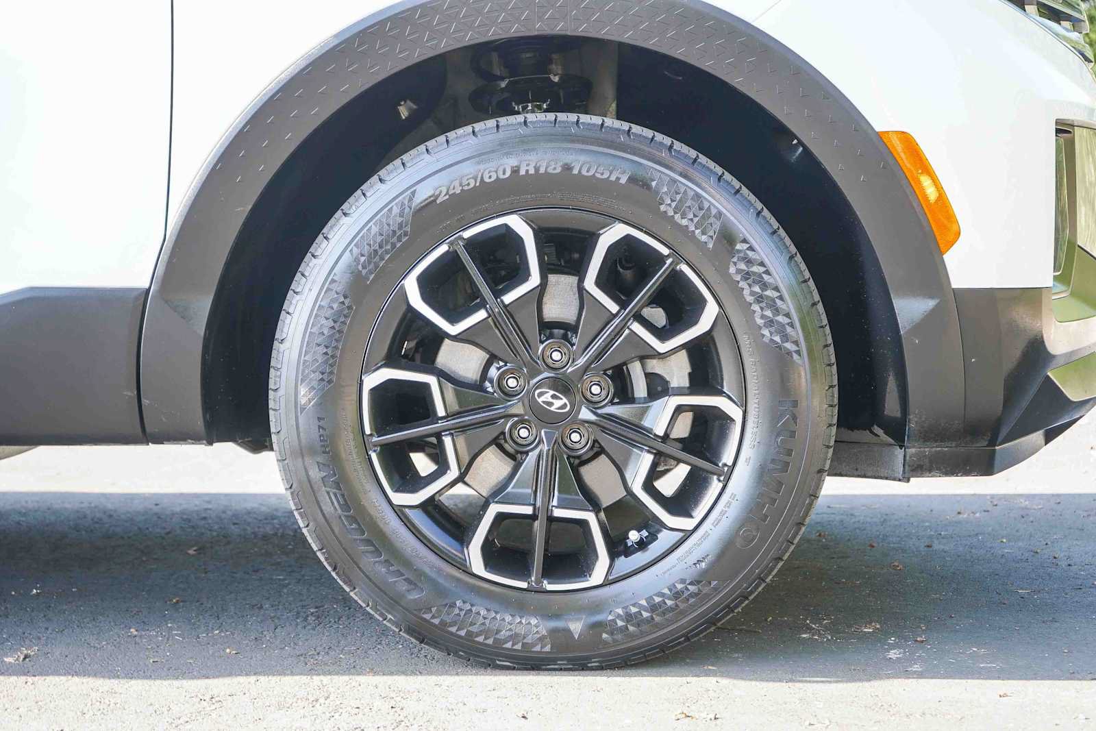 Used 2022 Hyundai Santa Cruz SEL w/ Activity Package AWD/4WD image 9