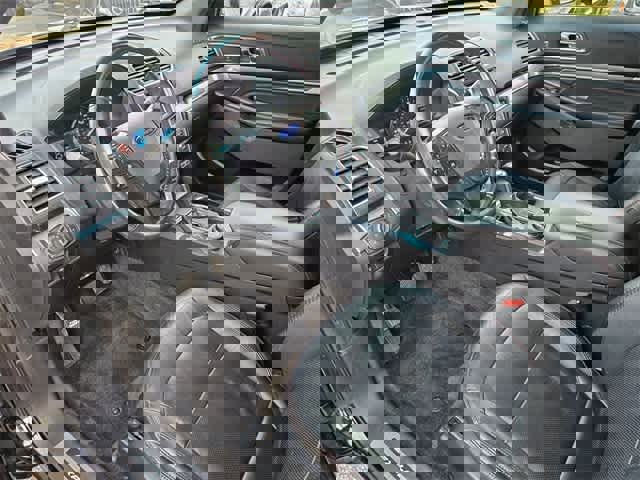 Used 2018 Ford Explorer Sport w/ Equipment Group 401A image 2