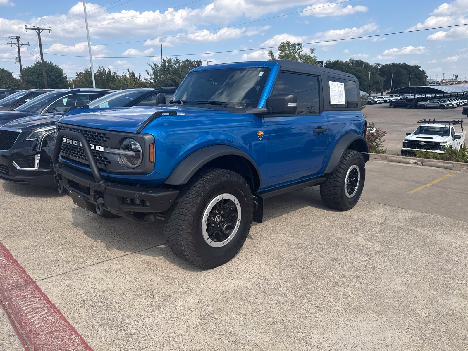 Used 2022 Ford Bronco Badlands w/ Sasquatch Package AWD/4WD image 2