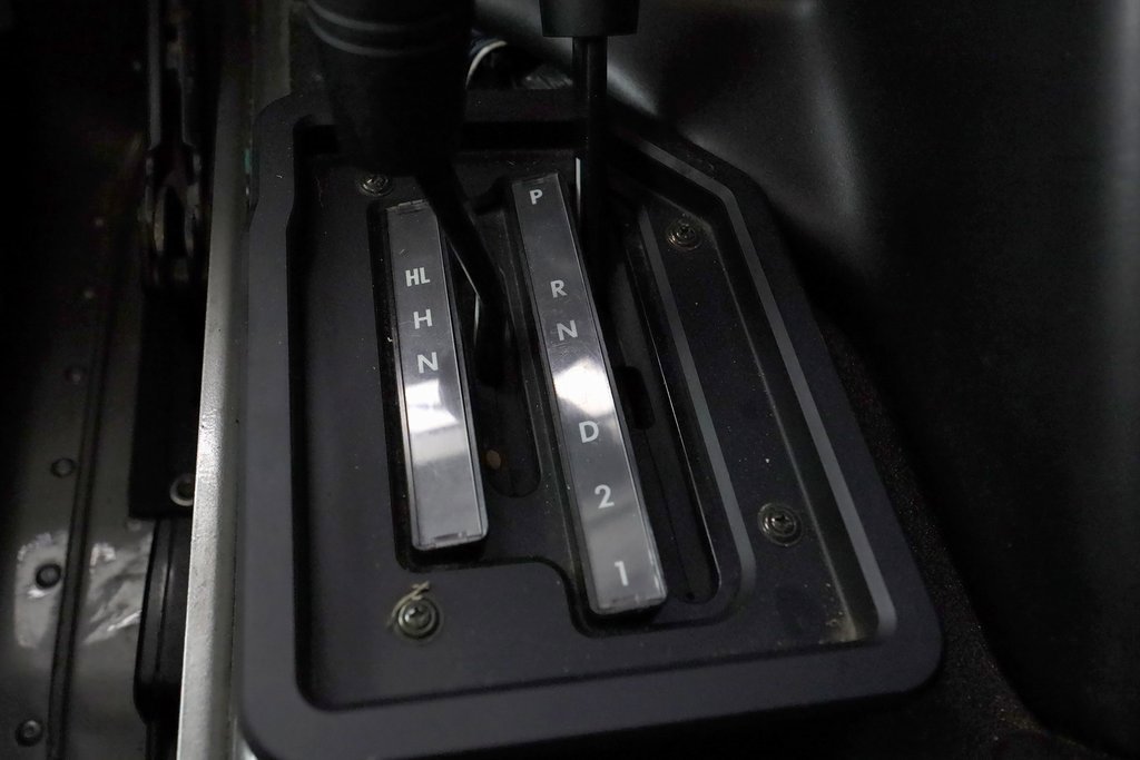 Used 1998 HUMMER H1 4-Door Wagon image 21