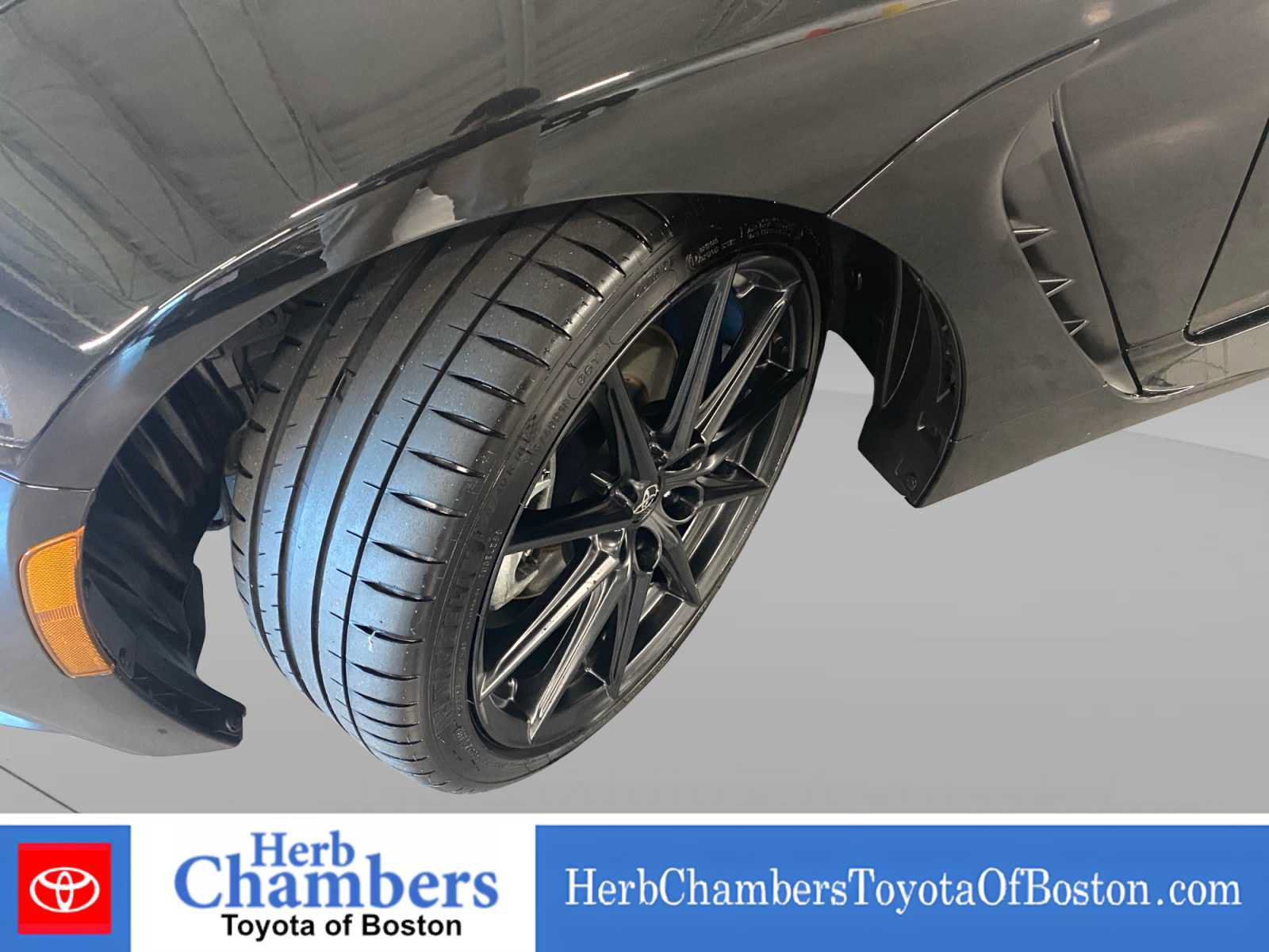 Used 2024 Toyota GR86 Premium RWD image 8