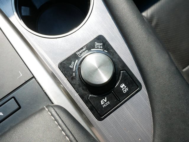 Used 2020 Lexus RX 450h F Sport w/ Accessory Package AWD/4WD image 24
