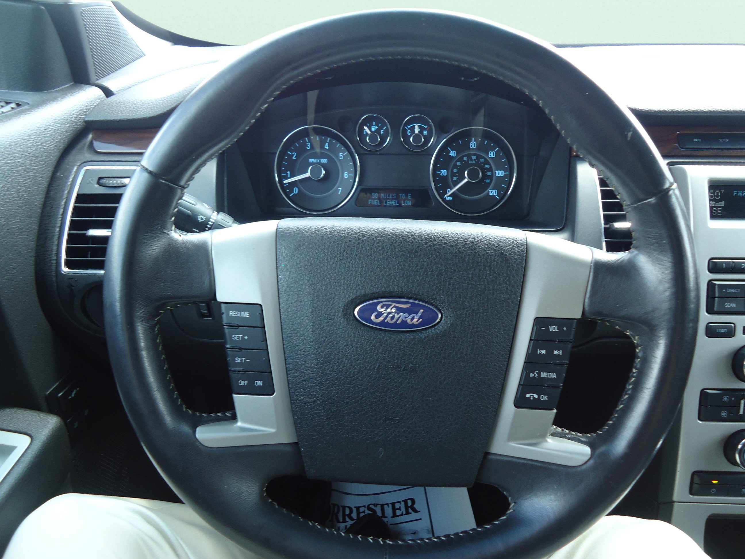 Used 2010 Ford Flex SEL FWD image 12