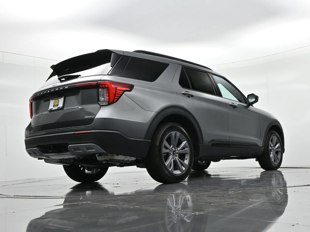 New 2026 Ford Explorer Active w/ Active Comfort Package AWD/4WD image 25