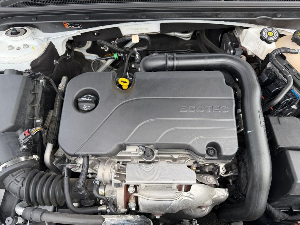 Used 2024 Chevrolet Malibu LT FWD image 30