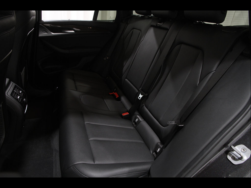 Used 2019 BMW X3 xDrive30i w/ Driving Assistance Package AWD/4WD image 20