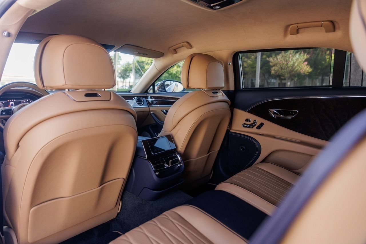 Certified 2023 Bentley Flying Spur W12 AWD/4WD image 54