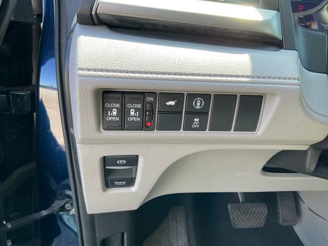 Used 2023 Honda Odyssey EX-L image 10