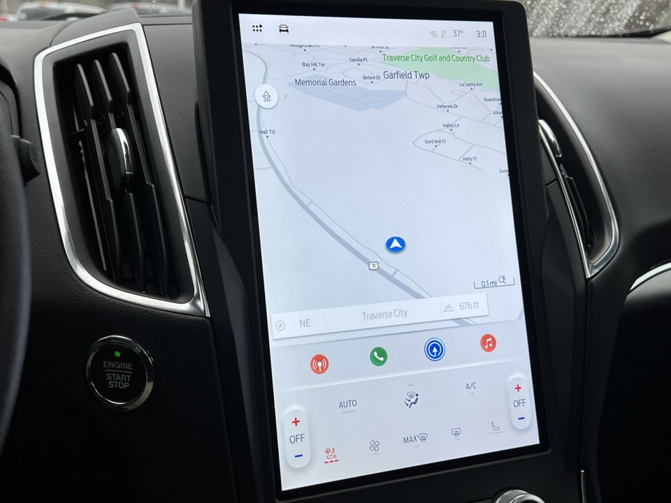 Used 2024 Ford Edge Titanium w/ Equipment Group 301A image 21