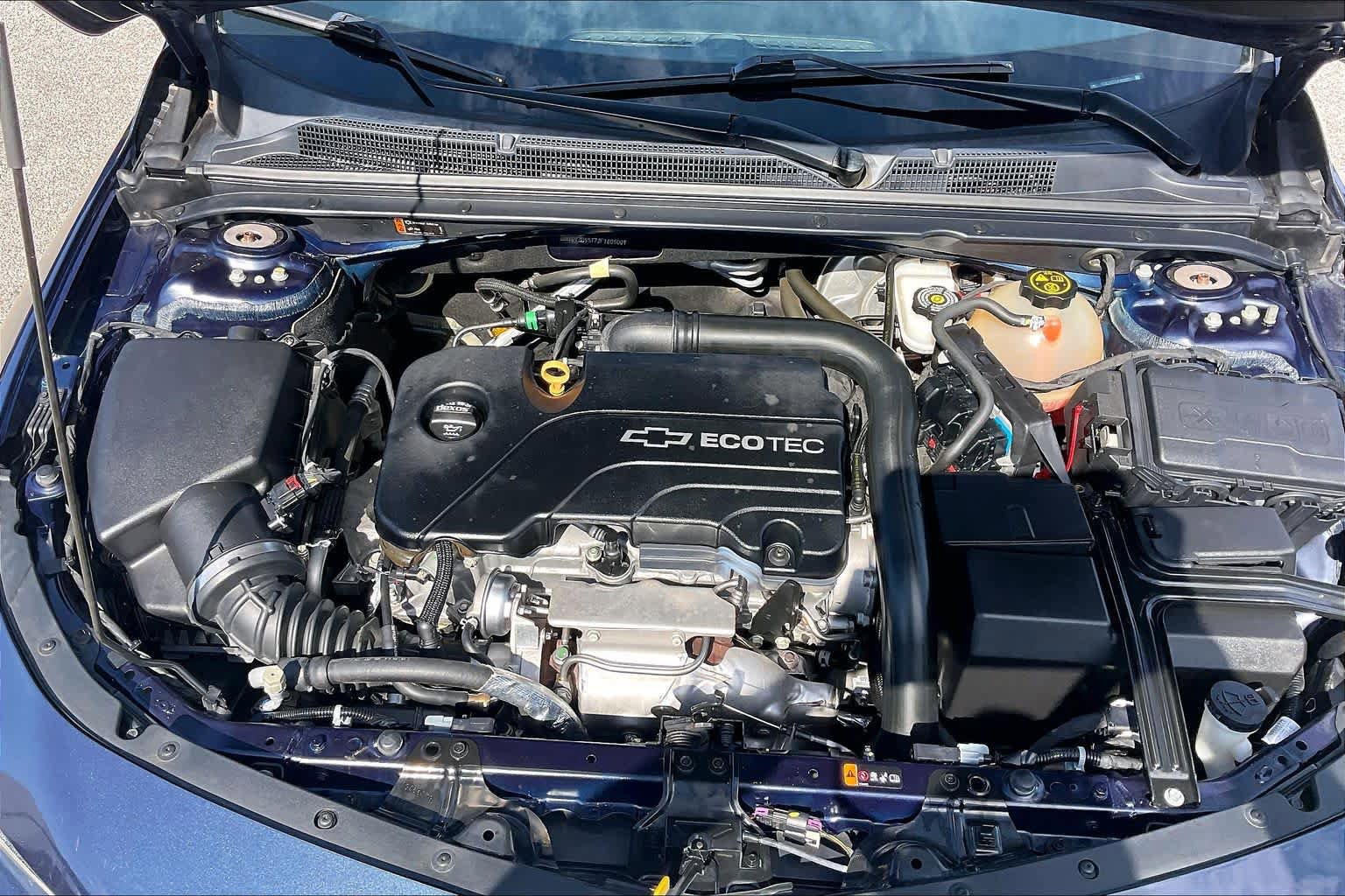 Used 2018 Chevrolet Malibu LT FWD image 29