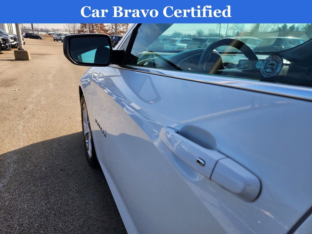 Used 2023 Chevrolet Malibu LT image 36