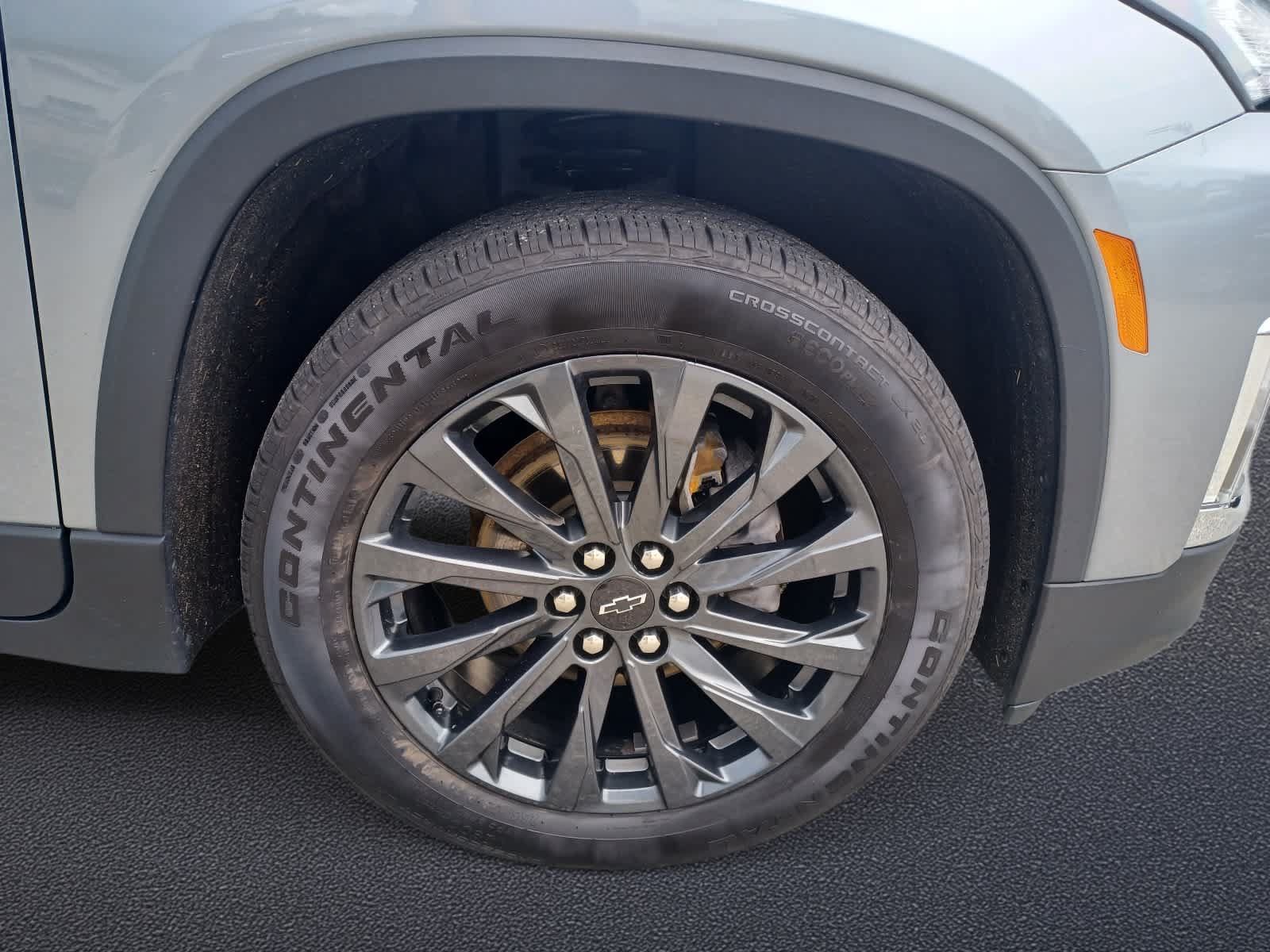 Used 2023 Chevrolet Traverse RS AWD/4WD image 29