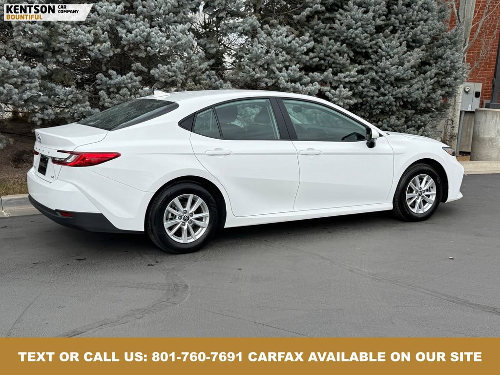 Used 2026 Toyota Camry LE image 10