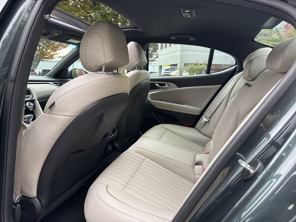 Used 2023 Genesis G70 2.0T w/ Sport Prestige Package image 26