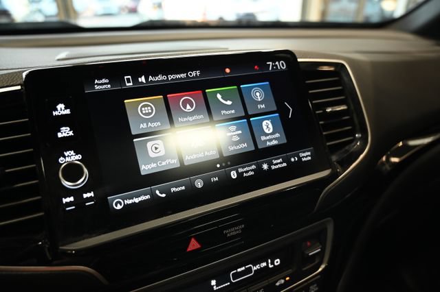 Used 2024 Honda Ridgeline Black Edition image 17