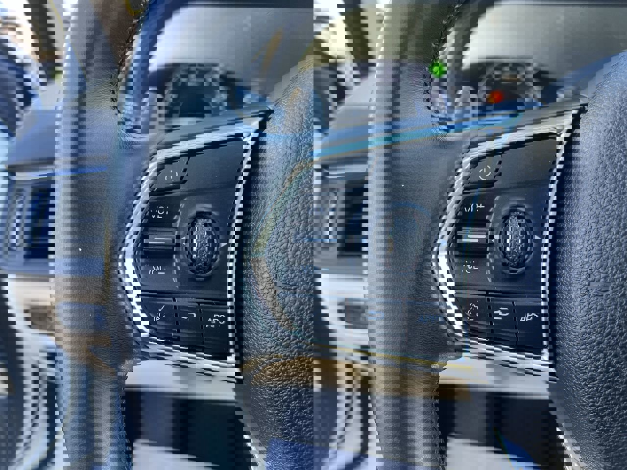 Used 2022 Acura TLX w/ Technology Package image 19