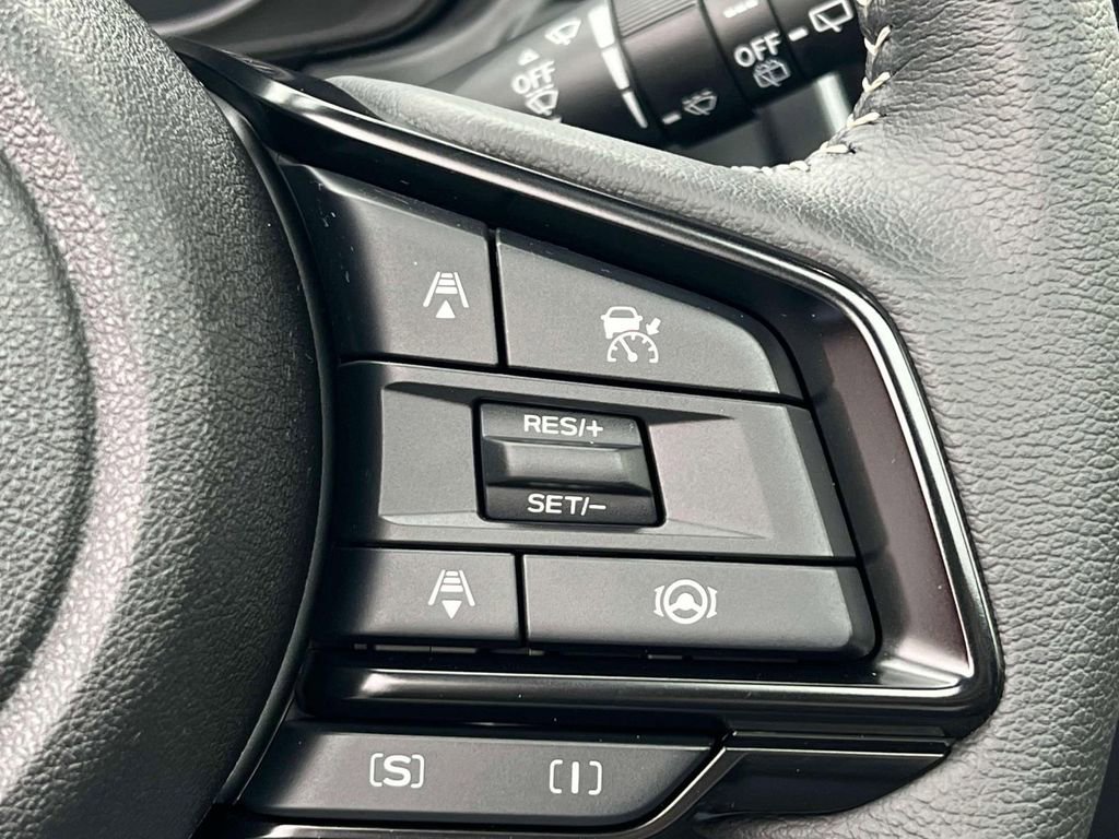 Used 2025 Subaru Forester Premium image 21