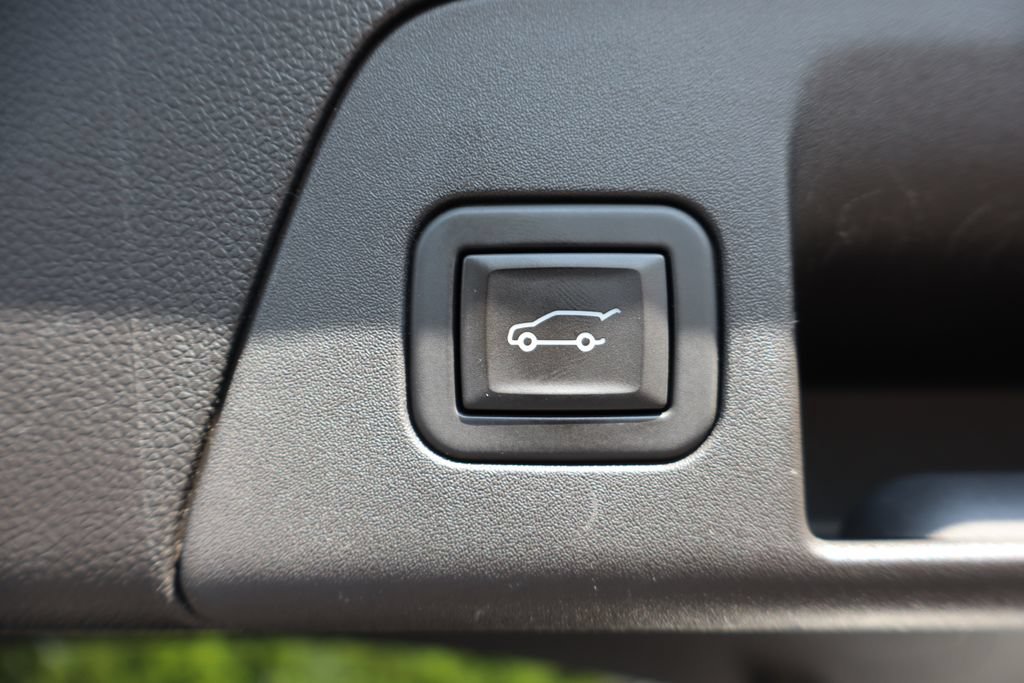 Used 2023 Buick Envision Avenir AWD/4WD image 30