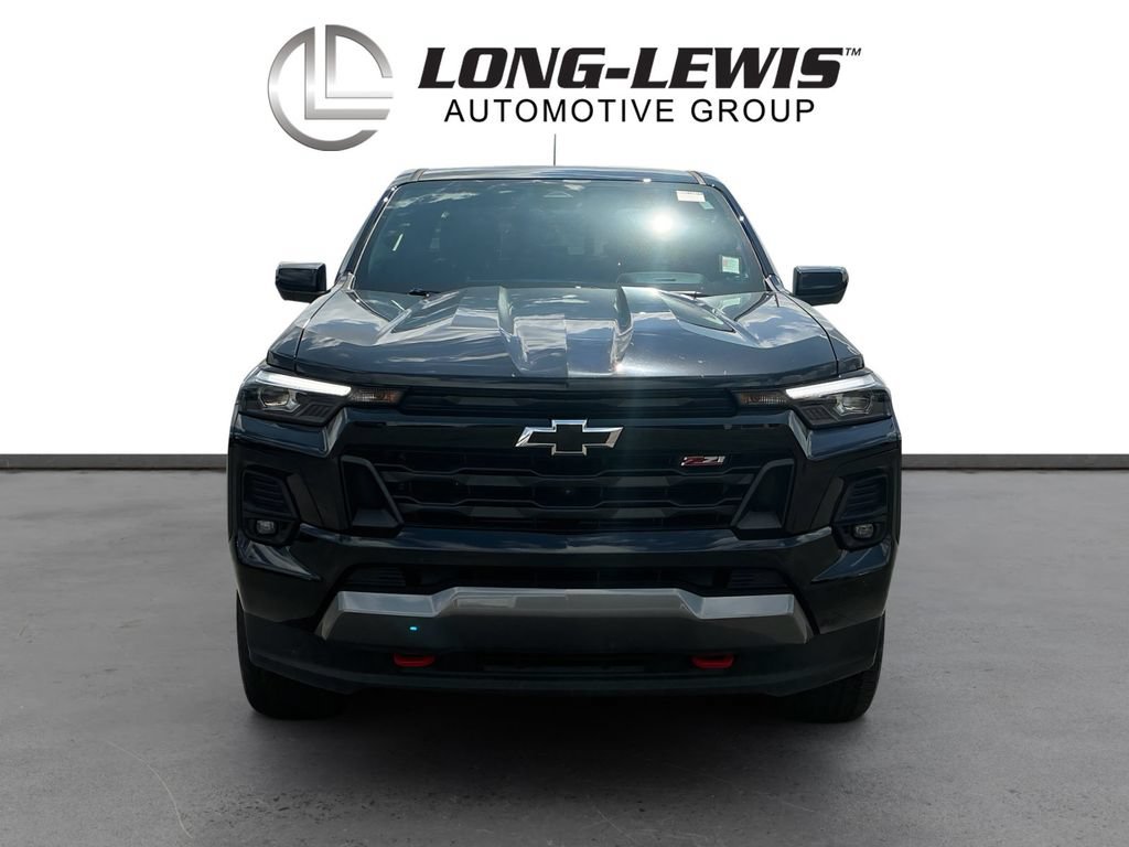 Used 2024 Chevrolet Colorado Z71 w/ Z71 Convenience Package 2 AWD/4WD image 11