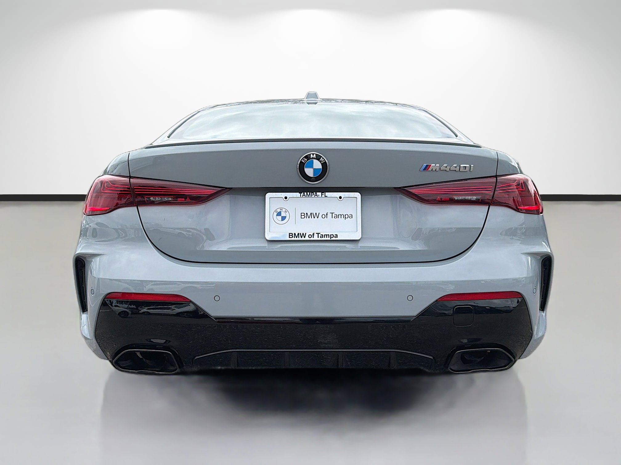 Used 2026 BMW M440i Coupe image 4