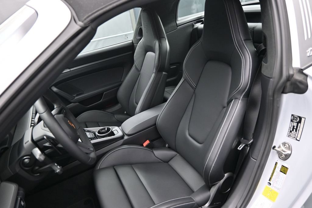 Certified 2026 Porsche 911 Targa 4S AWD/4WD image 9
