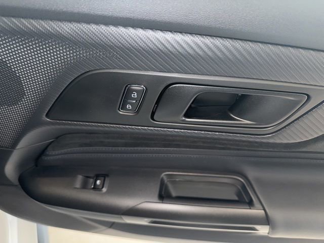 New 2025 Ford Mustang Dark Horse image 28